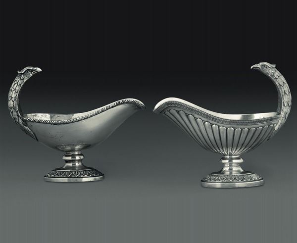 Due salsiere in argento. Manifatture artistiche italiane del XX secolo