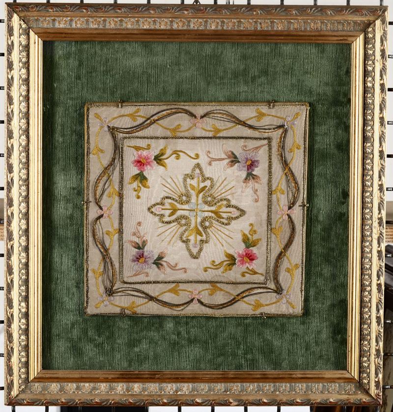 Copricalice ricamato, in cornice, XIX secolo  - Auction Fine Art - Cambi Casa d'Aste