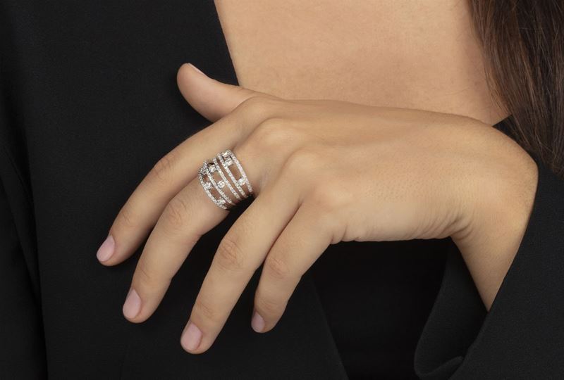 Anello con diamanti taglio brillante  - Auction Jewels | Timed Auction - Cambi Casa d'Aste