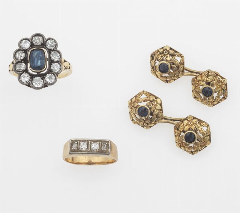 Lotto composto da due anelli ed un paio di bottoni da polso con diamanti e zaffiri  - Auction Jewels - Timed Auction - Cambi Casa d'Aste