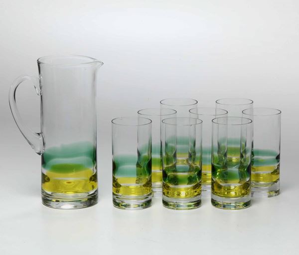 Set composto da una caraffa e otto bicchieri in vetro di Murano.