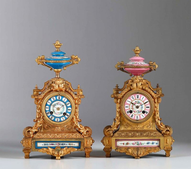 Due Pendole con Miniauture. Francia XIX Secolo