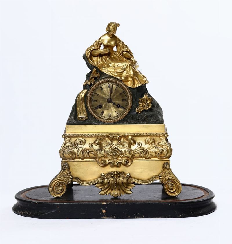 Pendola Romantica in Bronzo Dorato e Brunito. Francia XIX Secolo
