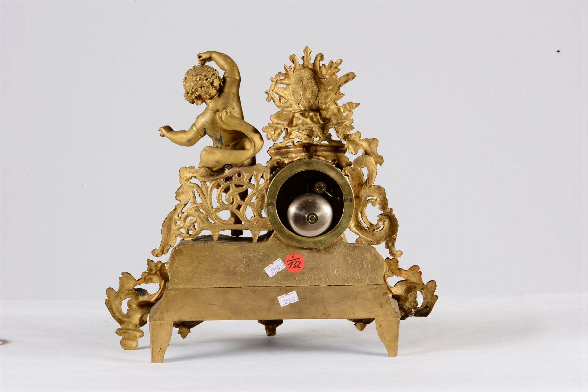 Pendola con Putto Danzante. Francia XIX Secolo