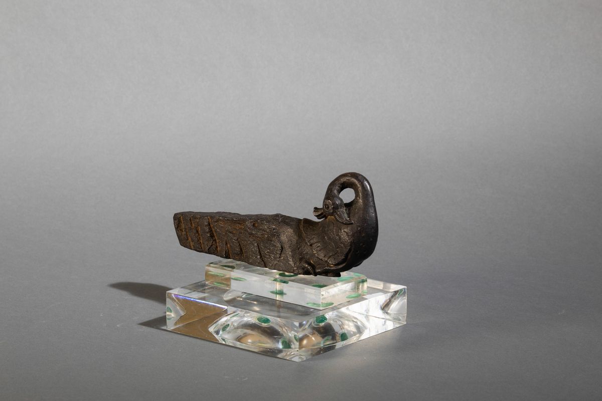 Figura di Pavone Scolpita in Pietra, Cina, Dinastia Song (960-1279)