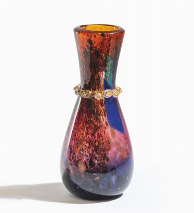 Dino Martens (1894-1970), Vaso “Parnasso” in vetro soffiato, serie Eldorado (Murano, ca. 1953)