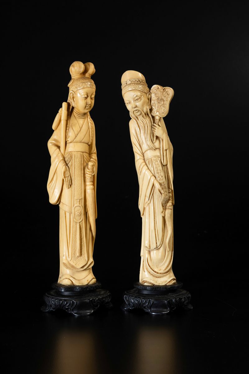 Due Figure Raffiguranti Saggio e Giovane Donna in Pasta D'avorio, Cina, Inizi XX Secolo