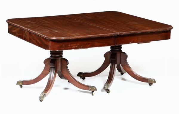 Tavolo allungabile in mogano, Inghilterra XIX secolo