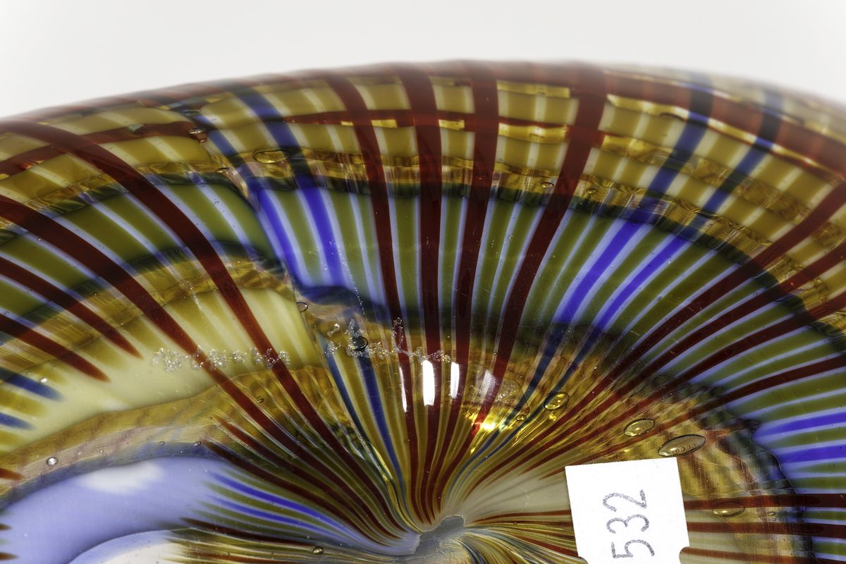 Alessandro Diaz de Santillana, Vaso “Scozzesi” Venini in vetro soffiato, Murano (circa 1989)