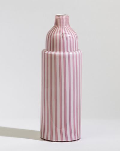 Alessandro Mendini, Vaso “Berito” per Venini, Murano (1988 ca.), vetro soffiato incamiciato