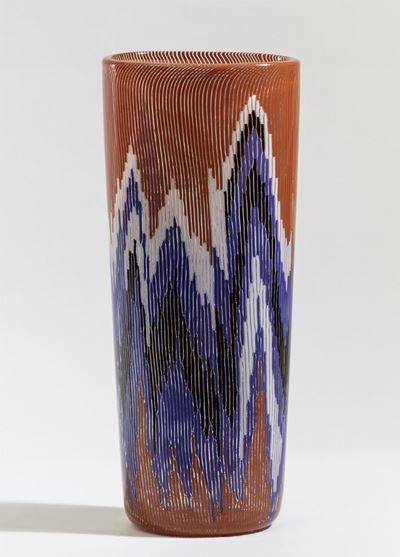 Barbara Del Vicario, Venini: vaso troncoconico a sezione ovale con decoro a canne policrome (seri...