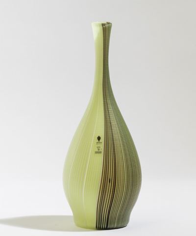 Carlo Scarpa, Vaso a fiasca Venini, serie Tessuti (Murano), vetro soffiato con decorazione a cann...