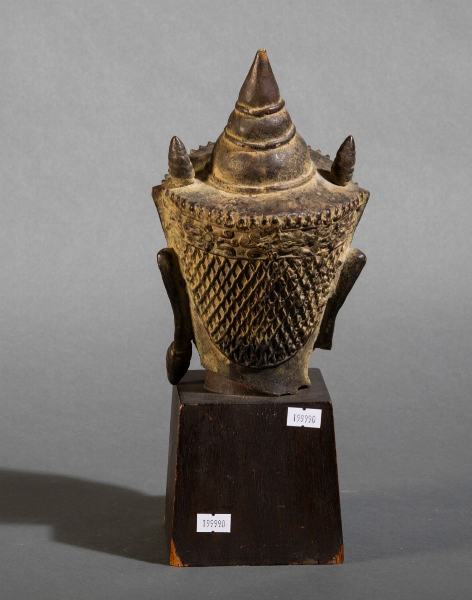 Testa di Buddha in Bronzo, Thailandia, Stile Ayutthaya, XVII Secolo