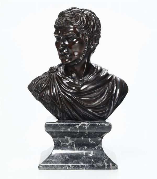 Bustino in bronzo raffigurante Imperatore, XIX secolo