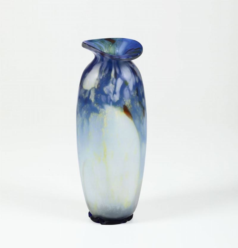 Vaso in vetro soffiato con inclusioni, XX secolo  - Auction 20th Century Arts - Cambi Casa d'Aste