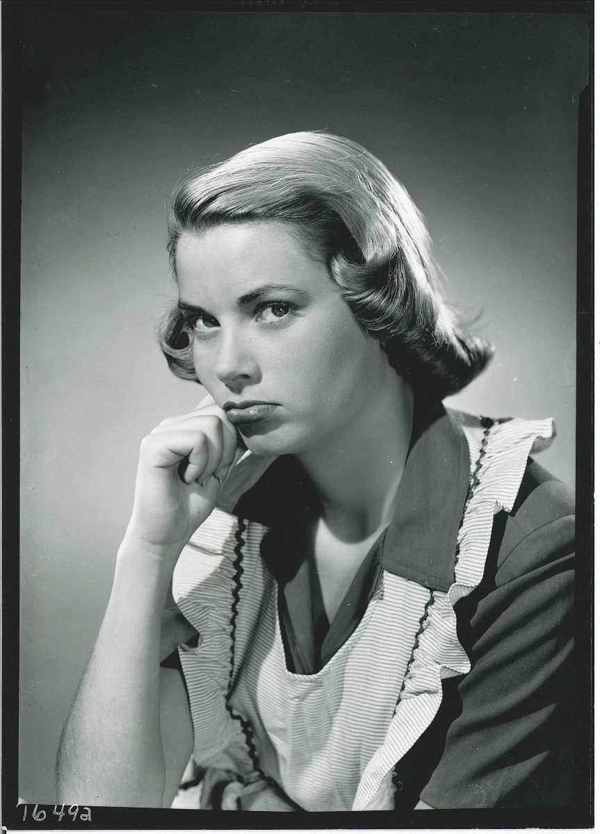 Grace Kelly Fa da Modella Pubblicitaria, Giugno 1948