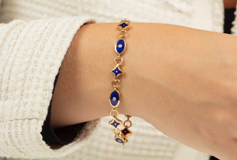 Enamel, diamond and gold bracelet. Signed Fabergé  - Auction Fine and Coral Jewels - Cambi Casa d'Aste