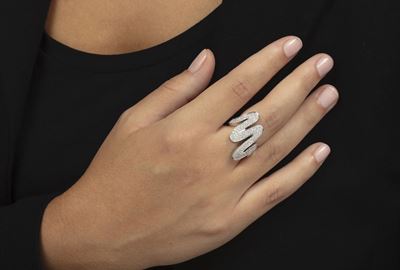 Anello con Pavé di Diamanti