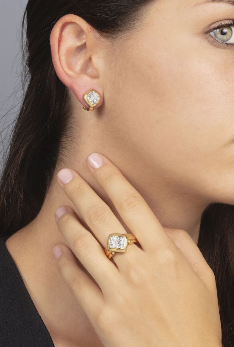 Demi-parure composta da anello ed orecchini con  diamanti taglio princess  - Auction Jewels - Time Auction - Cambi Casa d'Aste