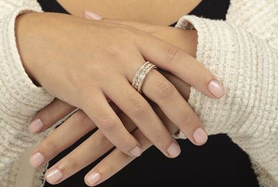 Anello con Diamanti Taglio Rotondo
