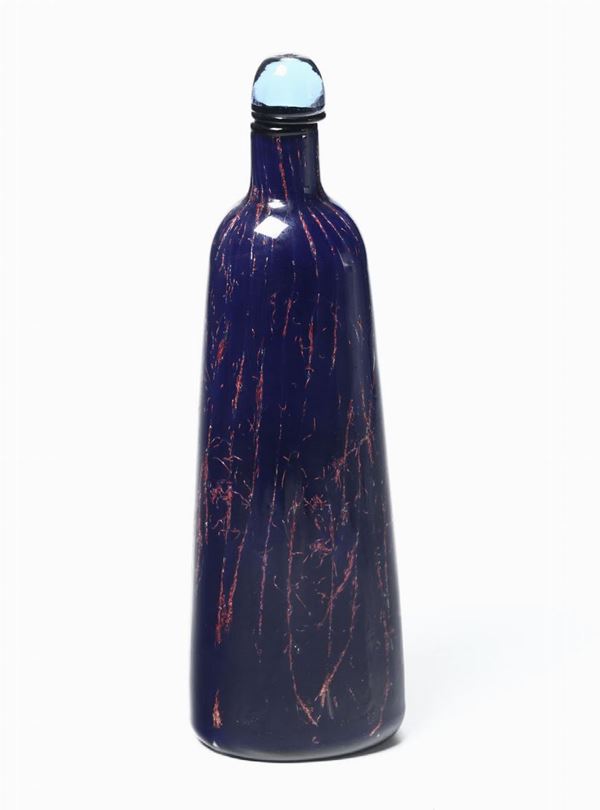 Bottiglia in vetro sommerso con tappo. Serie Giade, disegno Toni Zuccheri, Venini