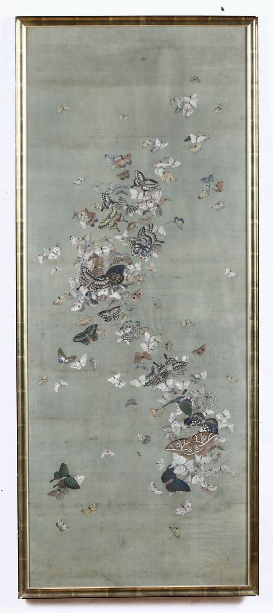 Pannello in seta con figure di farfalle, Cina, fine XIX secolo  - Auction Oriental Art - Cambi Casa d'Aste