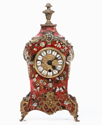 Piccola Pendola da Tavolo Tipo Boulle. Parigi, Fine XIX Secolo