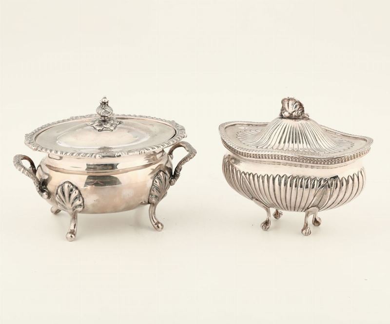 Due zuccheriere in argento, argenteria italiana del XX secolo  - Asta Argenti - Asta a Tempo - Cambi Casa d'Aste