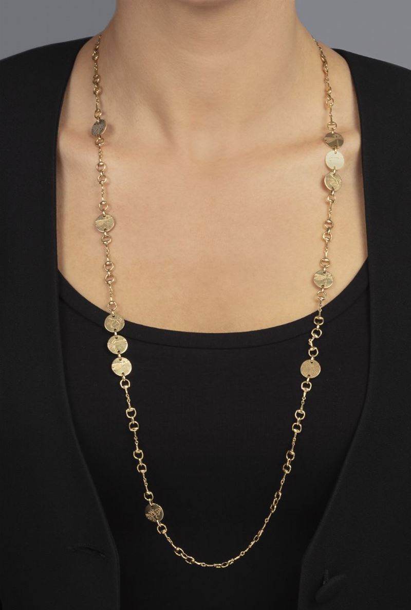 Gold sautoir. Signed Gucci  - Auction 100 designer jewels - Cambi Casa d'Aste