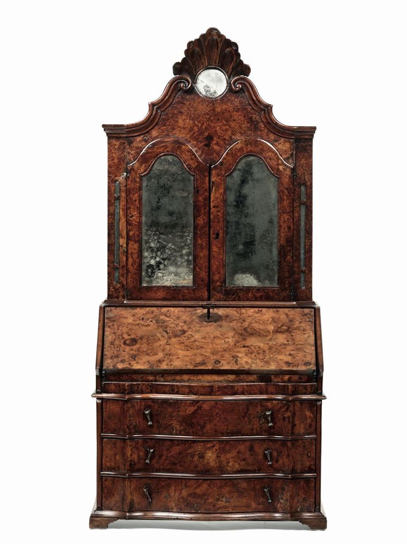 Modellino di trumeau interamente impiallacciato in radica, XVIII secolo  - Asta Antiquariato - Cambi Casa d'Aste