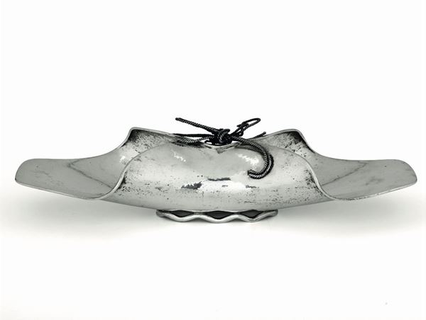 Centrotavola in argento, Eros Genazzi, Milano, bolli di titolo con fascio littorio in uso dal 1935 al 1945