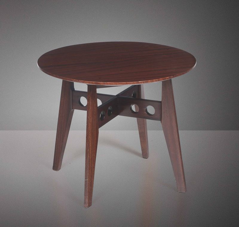 Tavolo basso con struttura in legno.  - Asta Design Lab - Cambi Casa d'Aste