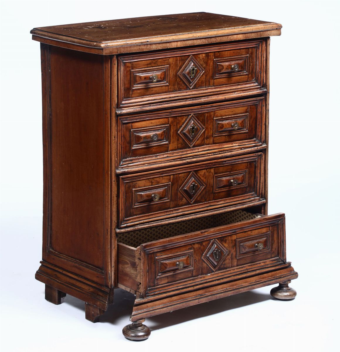 Comodino in Legno a Quattro Cassetti, XVIII Secolo