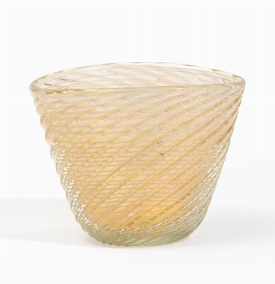 Seguso, Archimede, Coppa in vetro costolato con filigrana e foglia oro (Murano, 1960 ca.)
