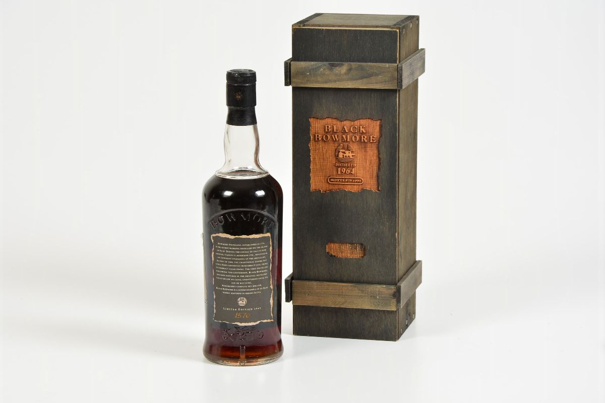 Black Bowmore, Distillato nel 1964
