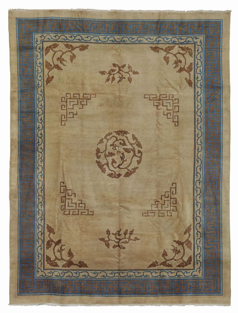 Tappeto, Cina prima metà XX secolo  - Auction antique rugs - Cambi Casa d'Aste