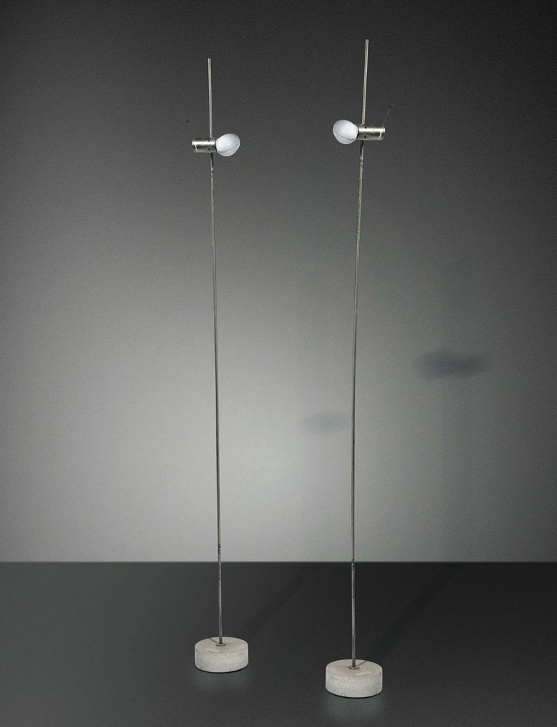 T. Agnoli, two mod. 387 floor lamps  - Auction Design - Cambi Casa d'Aste