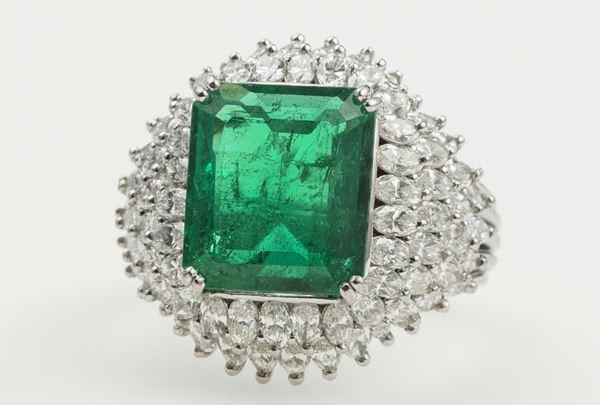 Colombian emerald weighing 5.60 carats and platinum ring. Gemmological Report R.A.G. Torino