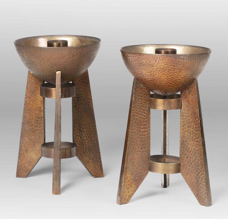 Coppia di candelabri in bronzo.  - Asta Design Lab - Cambi Casa d'Aste