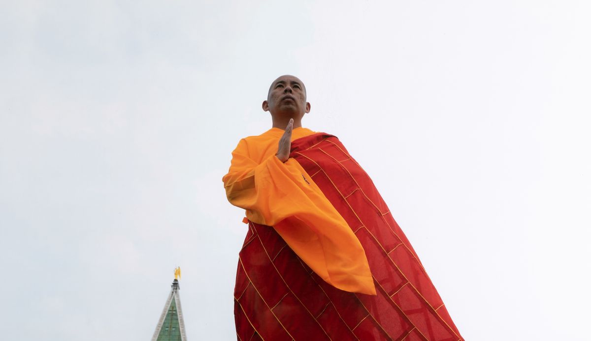 Li Wei (1970)flying Over Venice, 2013