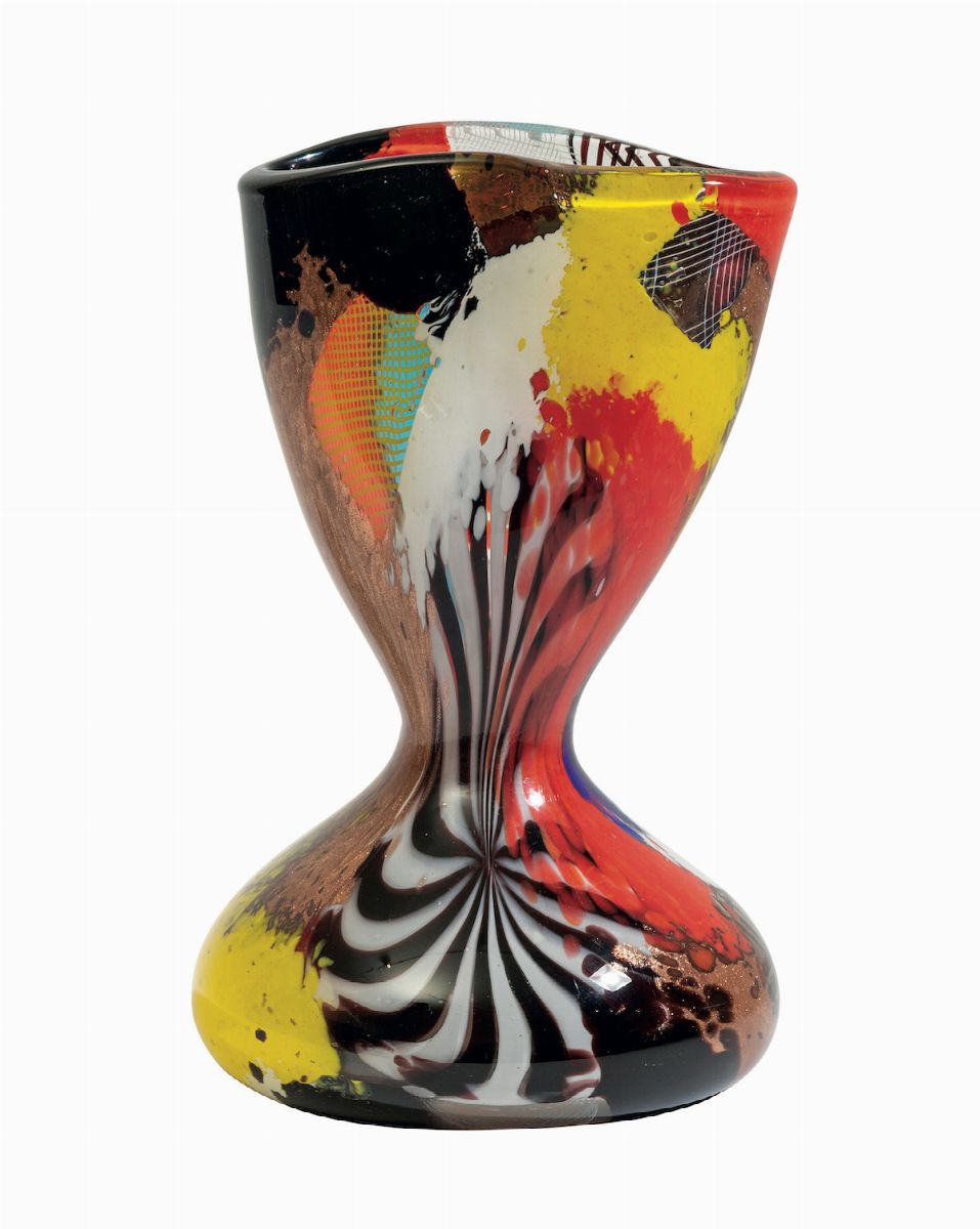 Dino Martens, Aureliano Toso, Vaso “Oriente” in vetro di Murano, decorazione policroma con zanfir...