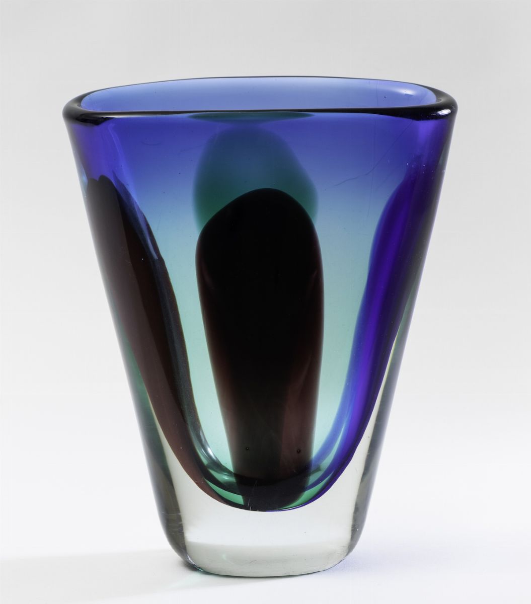 Vetreria Mazzega, Vaso in vetro sommerso con decorazione policroma, Murano (ca. 1960)