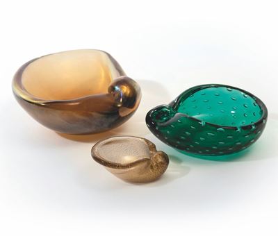Seguso, Vetri d’arte e Venini, Conchiglie in vetro a bollicine con foglia d’oro (Murano, circa 19...