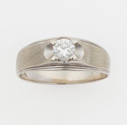 Anello a musone con diamante taglio brillante di ct 0.50 circa  - Auction Jewels - Timed Auction - Cambi Casa d'Aste