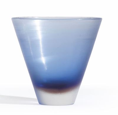 Paolo Venini, Vaso troncoconico in vetro sommerso inciso a due colori, Murano (circa 1956)