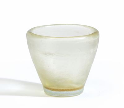 Carlo Scarpa, Venini (Murano), Vaso in vetro sommerso iridato e lavorato all’acido (1936 circa)