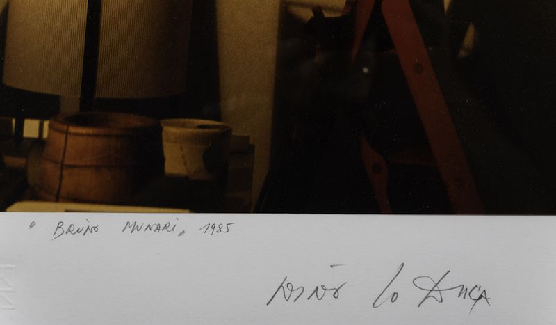 Nino lo Duca (1940)bruno Munari nel Suo Studio a Milano, 1985