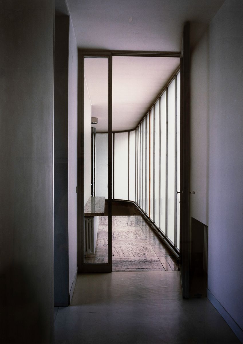 Luisa Lambri (1969)senza Titolo (villa Tugendhat), 1999