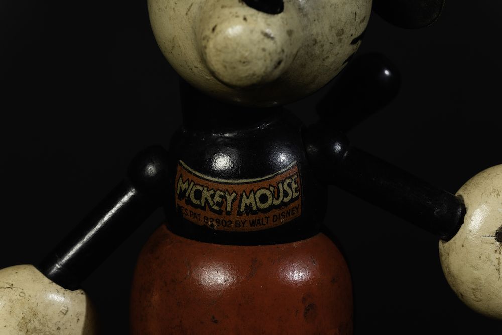 Sevi, Figurina di Topolino in legno dipinto, Italia, circa 1930