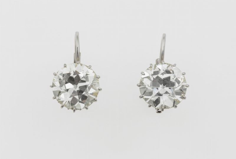 Orecchini con diamanti di vecchio taglio di ct 3.46 e 3.75 circa  - Asta Fine Jewels - Cambi Casa d'Aste